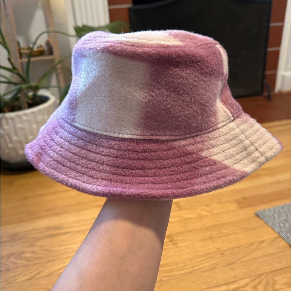 Madewell Pink and White Bucket Hat
